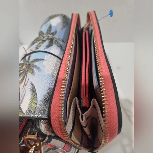 PARFOIS COCONUT CROSS BAG WOMEN'S DESERTCART GIBRALTOR NWOT. - Picture 7 of 16